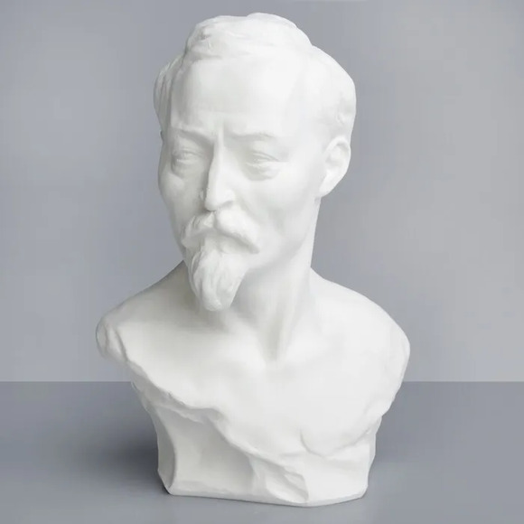 Бюст Дзержинского
